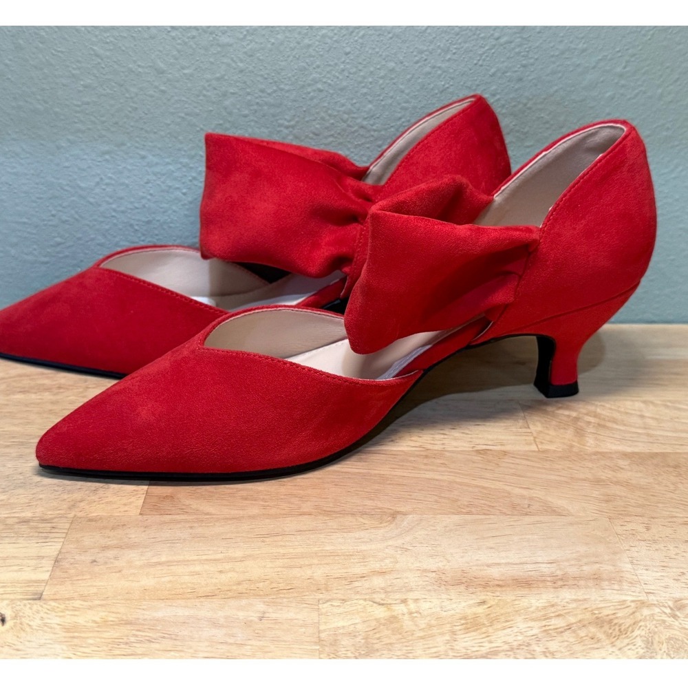 ZBY Red Faux Suede Pointed Toe Kitten Heels with Oversized Bow Detail Size 9
